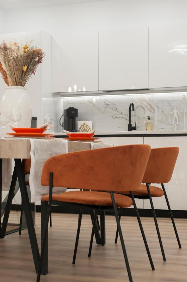 Exclusive Moraleja - Collection L - Eleven Host Lägenhet Alcobendas Exteriör bild